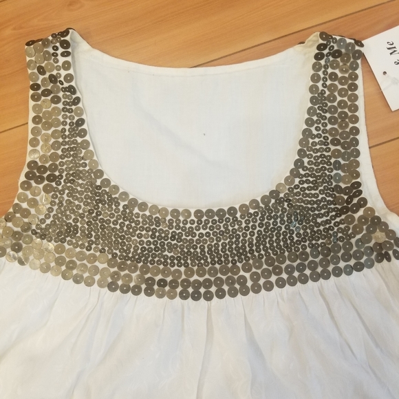 White Flowy Tank - Picture 4 of 5